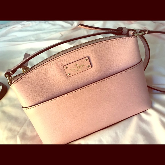 Kate Spade Grove Street Millie cross body purse - Picture 1 of 6
